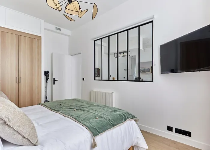 Apartment Center Of Paris Bastille By Studioprestige
